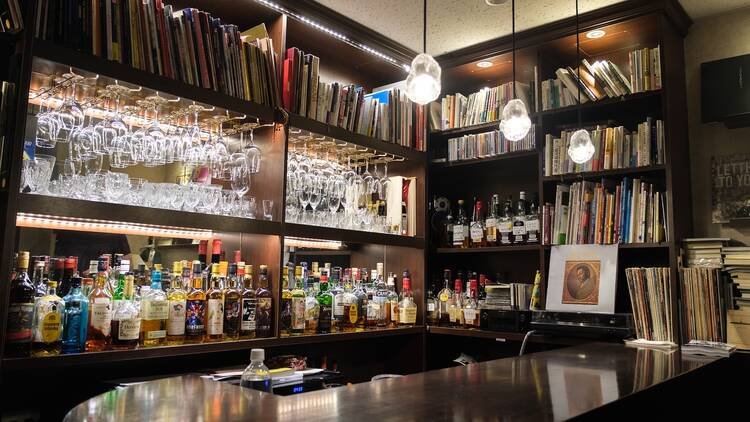 Book Bar Lilliput