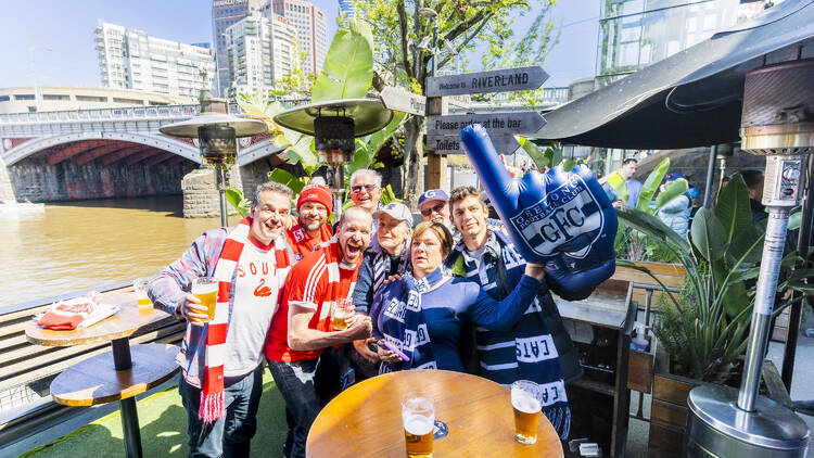 Riverland Bar