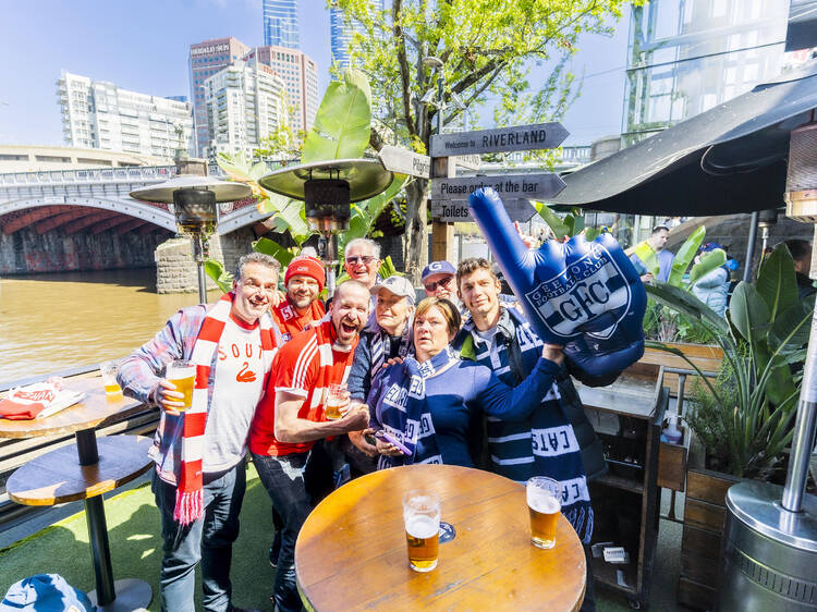 Riverland Bar