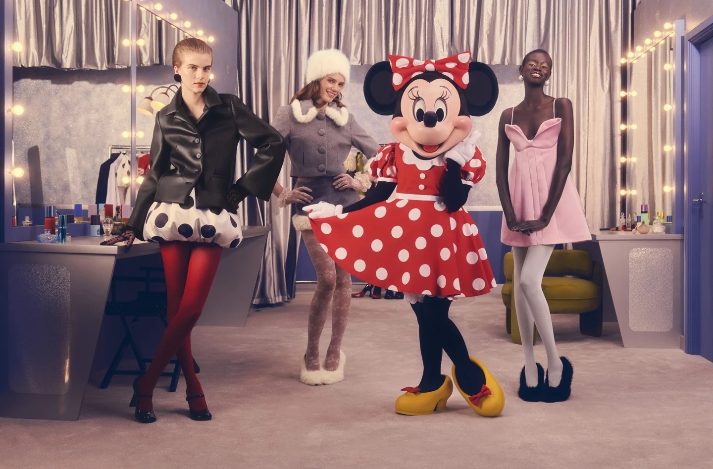 ザラ　ミッキー　HARRY LAMBERT FOR ZARA DISNEY Aw Gee! Wow: Harry Lambert for Zara X Disney | Things to do