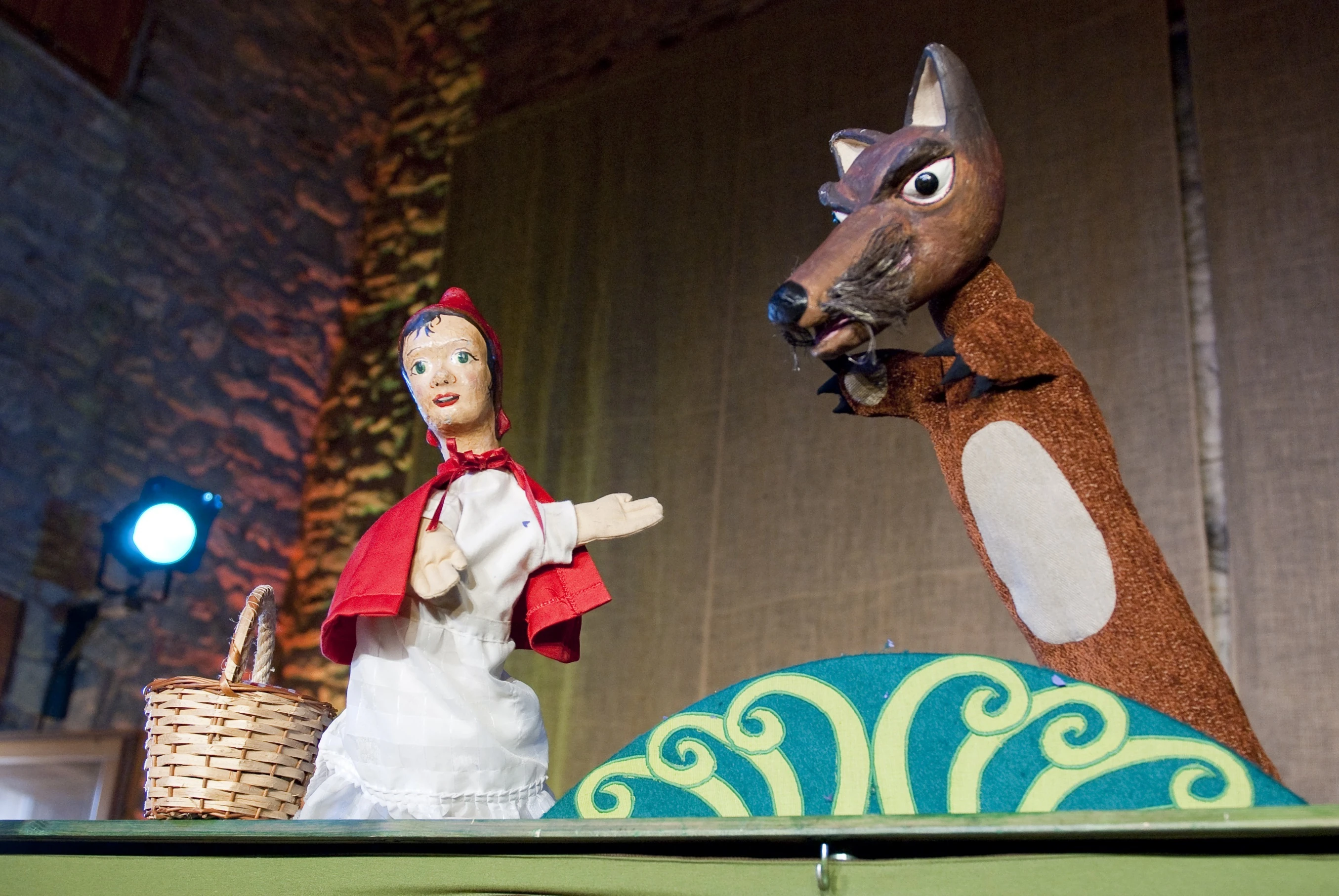 'En la boca de lobo'