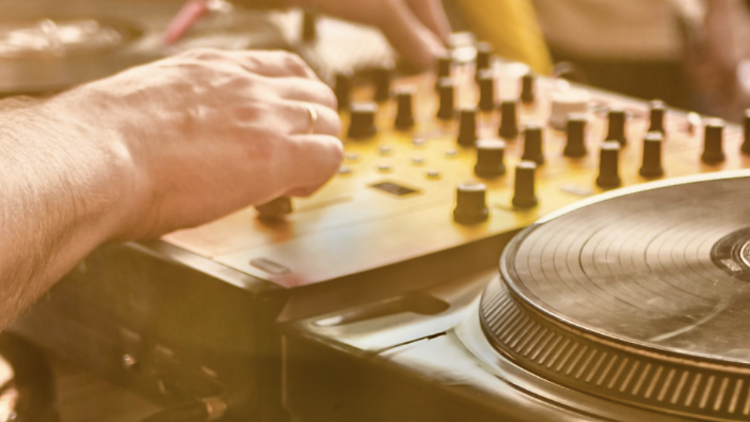  Afro and hip hop DJ night