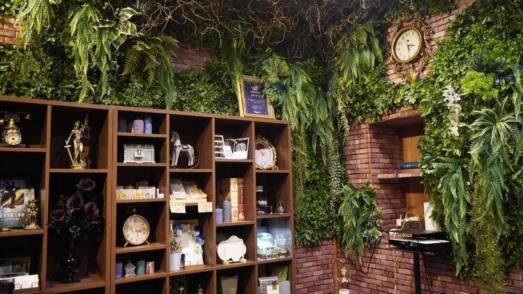 摩訶不思議な空間に迷い込む。