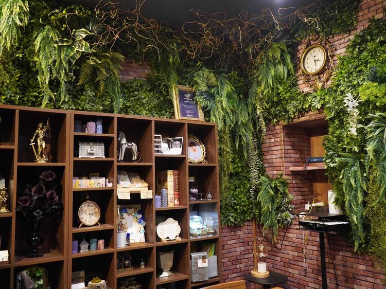 摩訶不思議な空間に迷い込む。