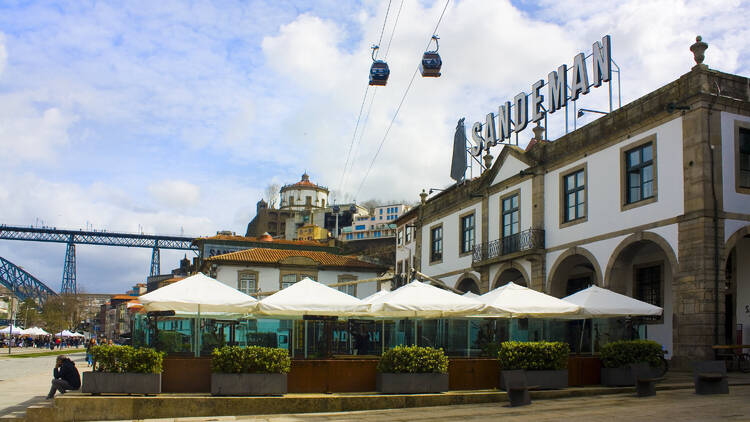 Vila View of the House of Sandeman in Nova de Gaia in Porto