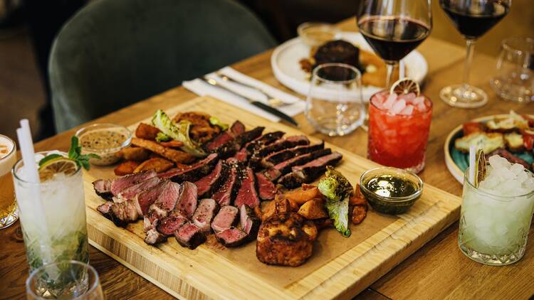 Beerstro 14 Steak House