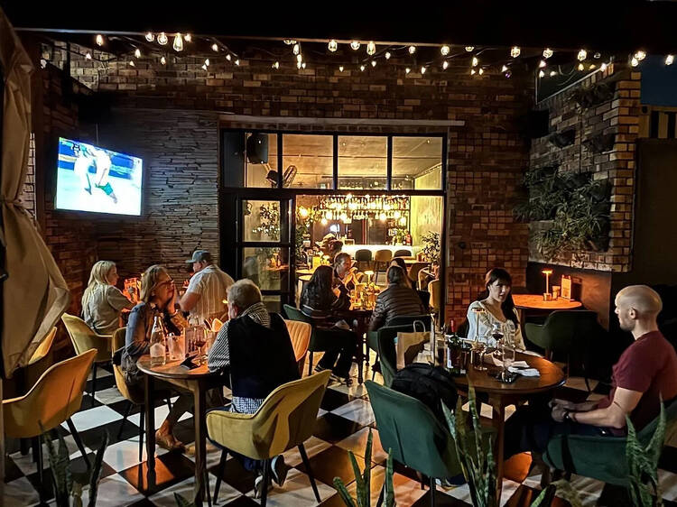 リンデン(ヨハネスブルグ) リンデン(ヨハネスブルグ)