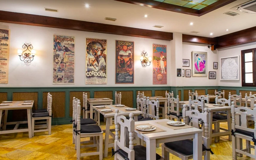 Bodegas Mezquita C&eacute;spedes