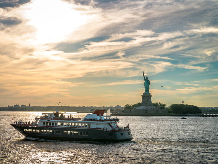 You can buy and live on NYCâs last Ellis Island Ferryâand it actually wonât cost as much as you think You can buy and live on NYCâs last Ellis Island Ferryâand it actually wonât cost as much as you think