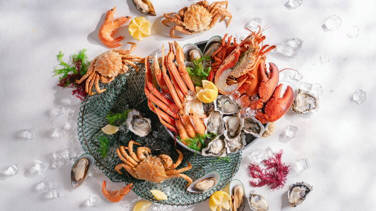 Crab x Seafood Indulgence Buffet