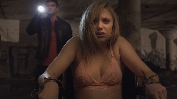 It Follows (2014)