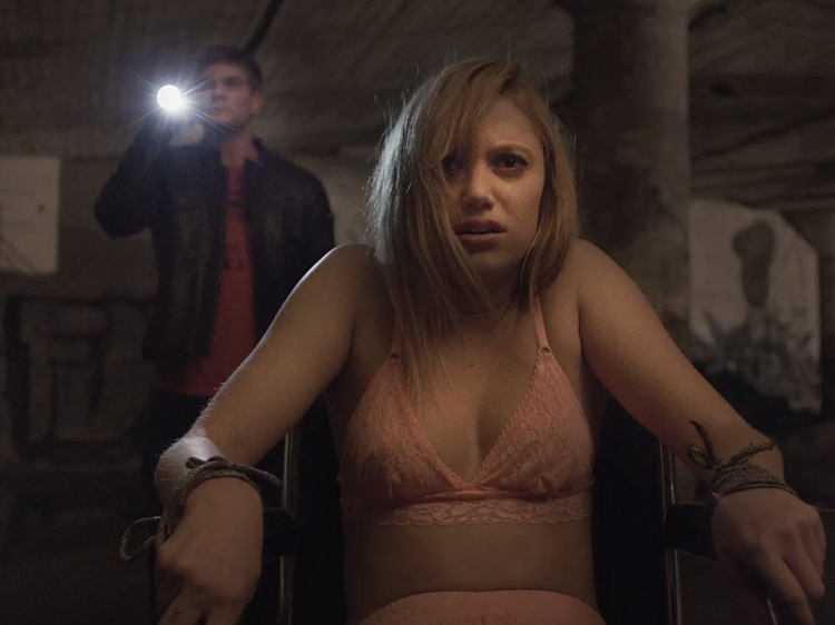 It Follows (2014)