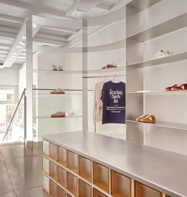 victoria, cal&ccedil;at, botiga