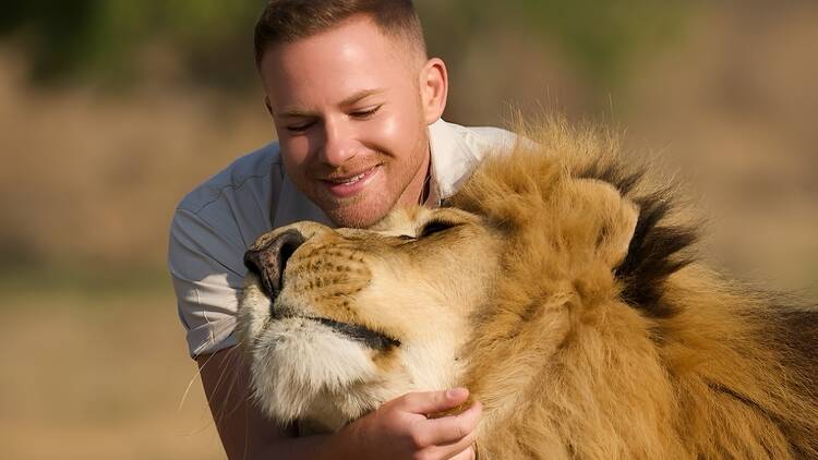 Shandor Larenty and George the Lion