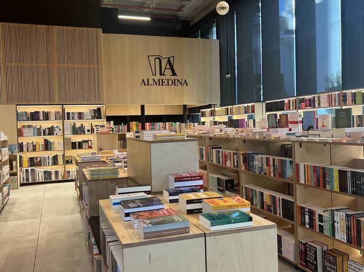 Há mais uma Livraria Almedina na cidade