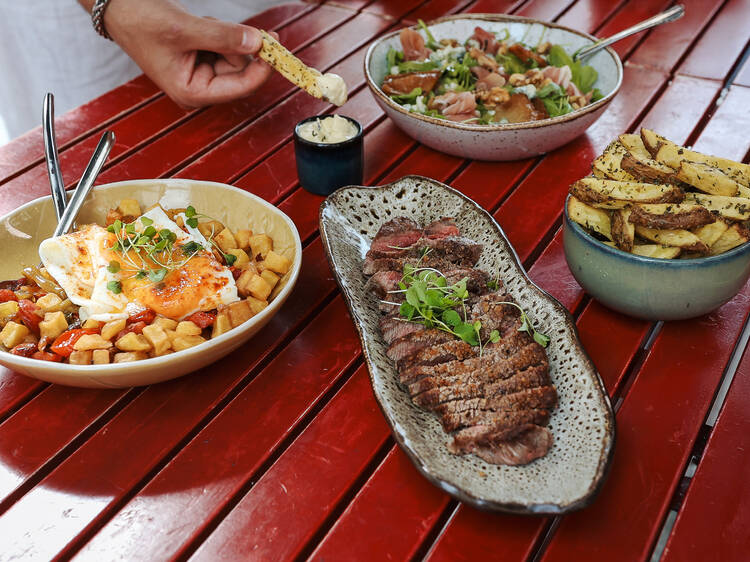 Para almoçar, uma paragem n’O Tapas nas Costas