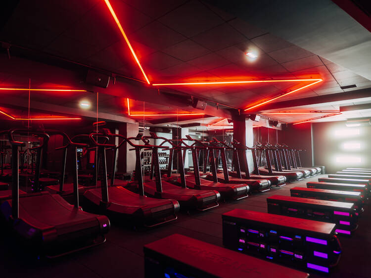 Episod muscle Pigalle avec son nouveau studio Bootcamp