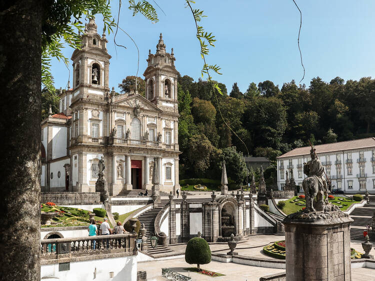 A manhã entre passeios