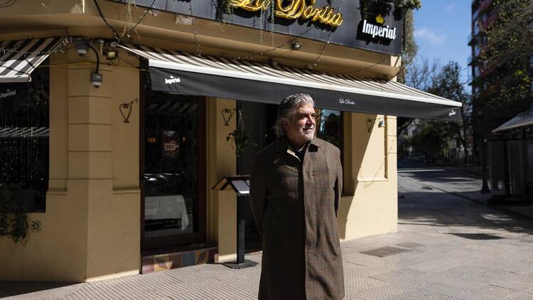 Sebastián Valles, un piloto de tormenta de la gastronomía porteña
