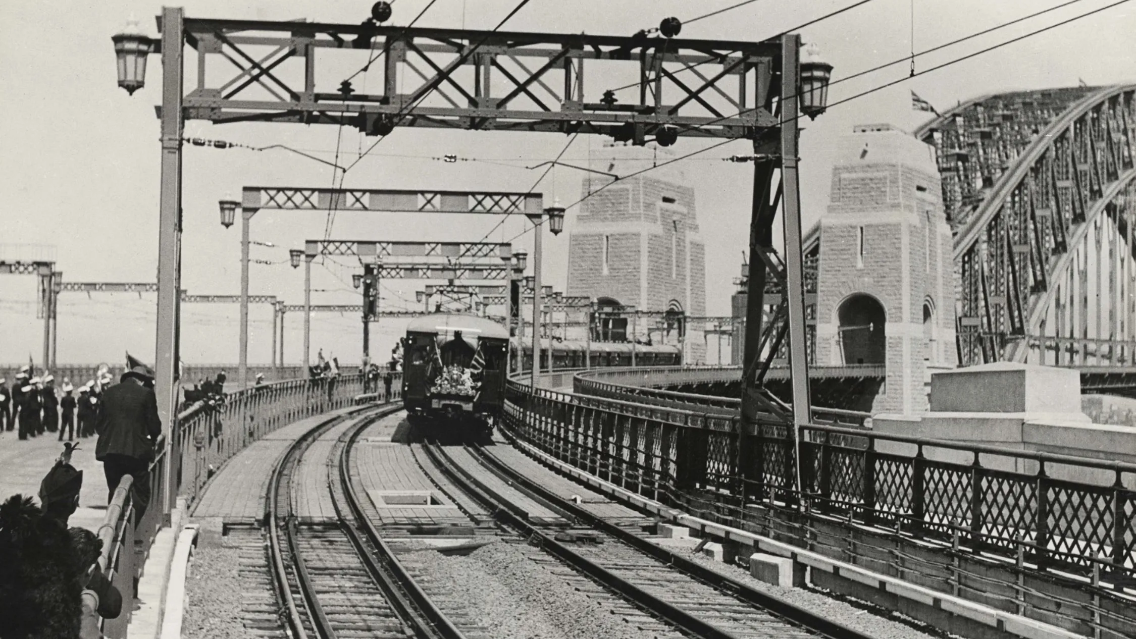 First train over the Harbour Bridge, 1932
