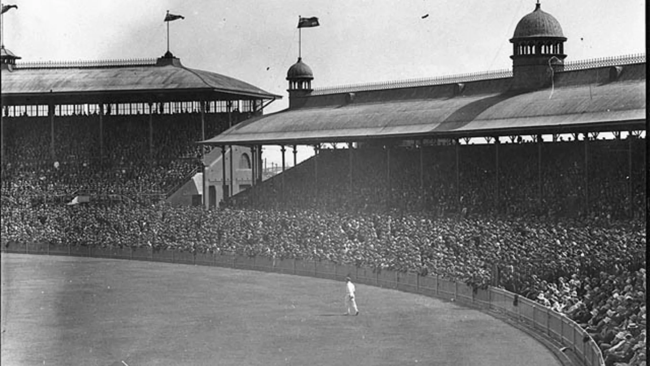 Sydney Cricket Ground circa 1930s