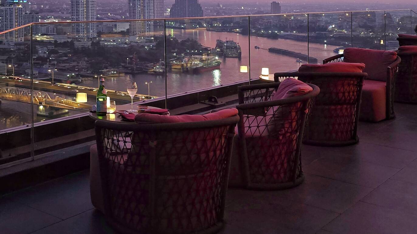 SIN Rooftop Bar | Bars in Thon Buri, Bangkok