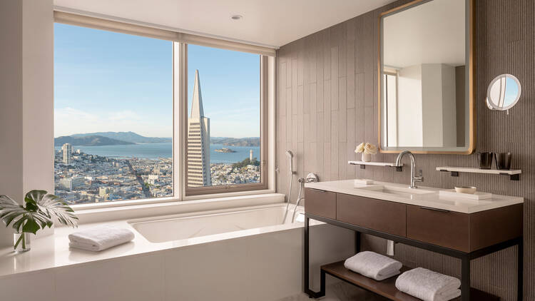Four Seasons Hotel San Francisco at Embarcadero