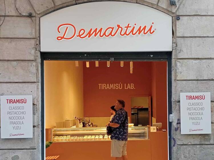 Abre una tienda especializada en tiramisú variado en el barrio más turístico de Barcelona (pero es un producto artesano y de calidad)
