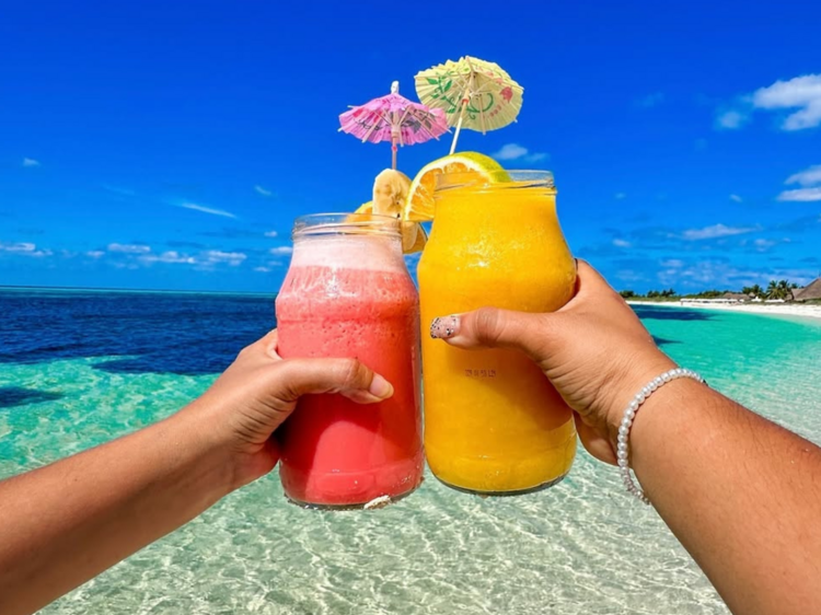 Sabores para compartir: dónde comer y brindar en el Caribe Mexicano