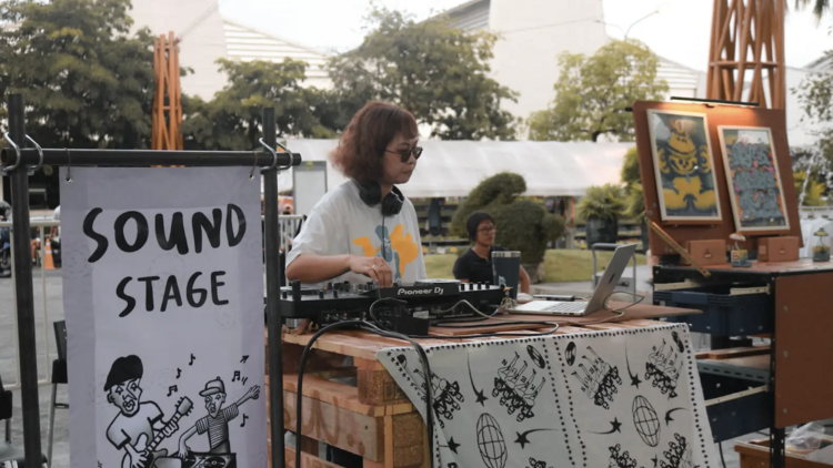 ช็อปชิลและซึมซับบรรยากาศสุดอาร์ตในงาน Artmosphere Activity