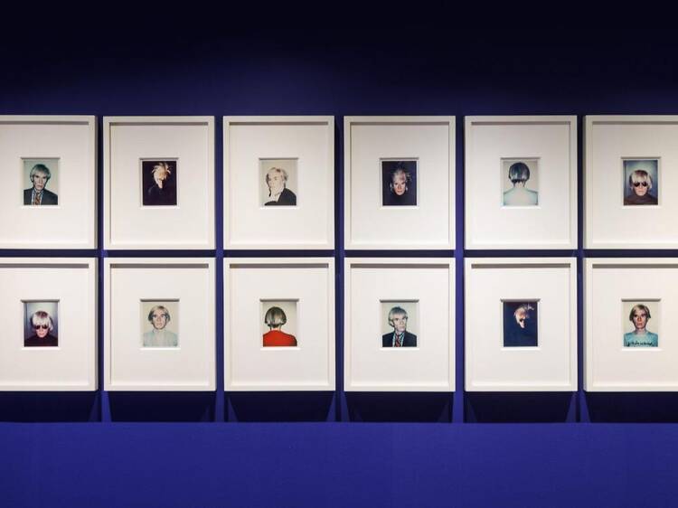 ANDY WARHOL – SERIAL PORTRAITS ANDY WARHOL – SERIAL PORTRAITS
