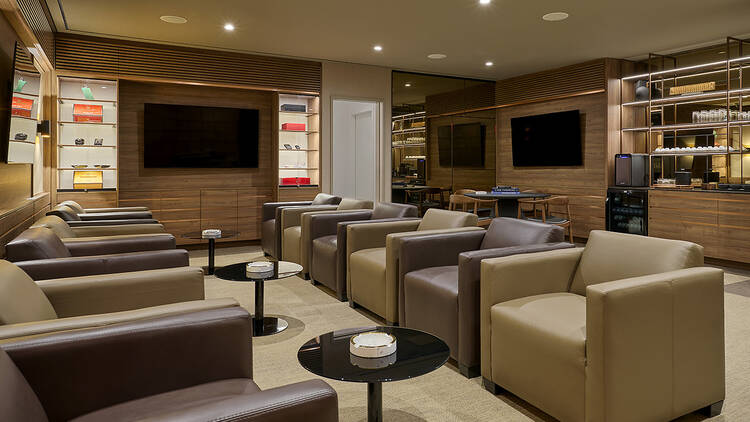 2 (Davidoff of Geneva Madison Avenue)
