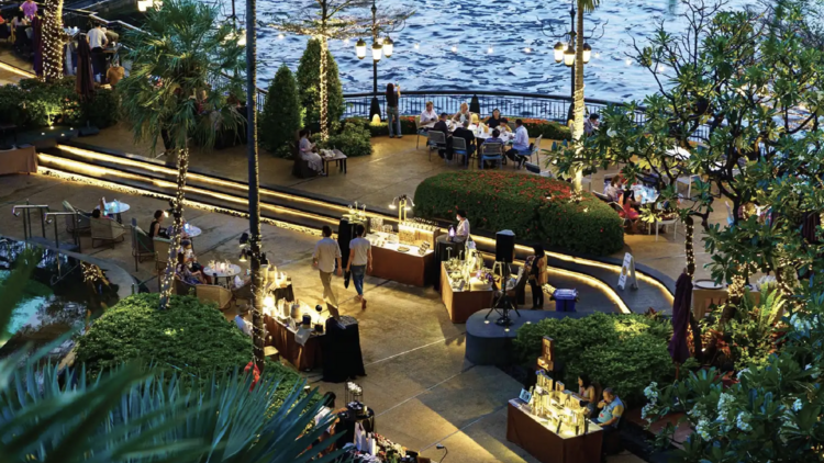 Street food buffet under the stars at Shangri-La Bangkok