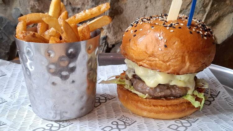 Burger&Lobster