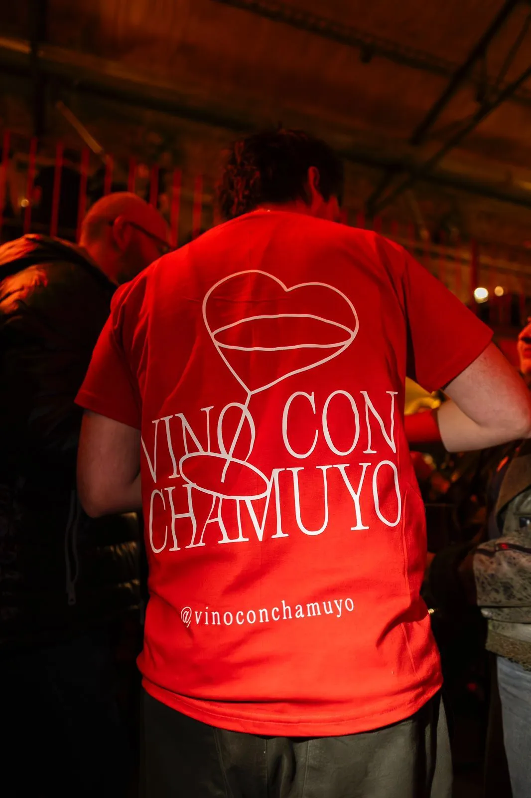 vino-con-chamuyo