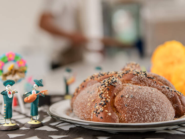 3 talleres para aprender a hacer pan de muerto delicioso desde cero en panaderías ricas 3 talleres para aprender a hacer pan de muerto delicioso desde cero en panaderías ricas