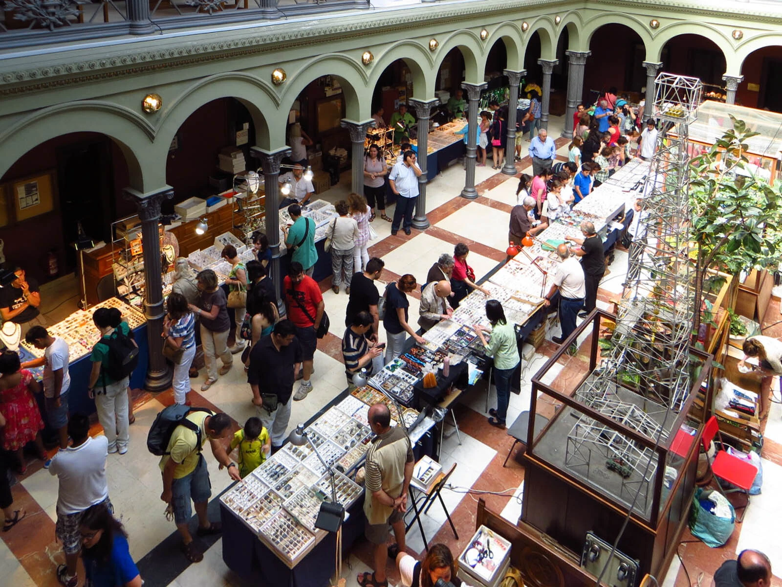 Mercadillo de Minerales