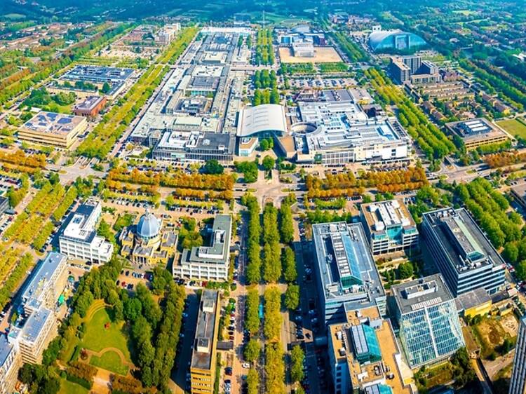3 massive new towns could be built near London, with over 90,000 new homes 3 massive new towns could be built near London, with over 90,000 new homes