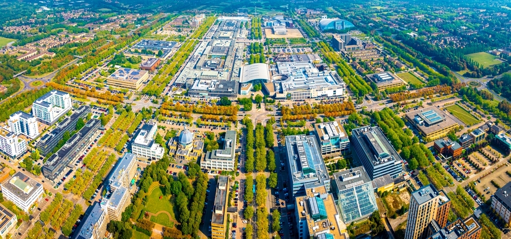 3 massive new towns could be built near London