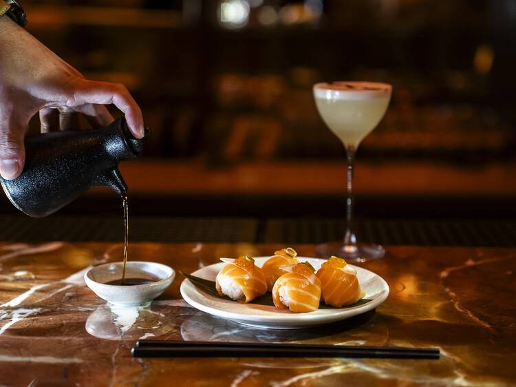 Toa: A Ásia aqui tão perto, num speakeasy com cocktails e pratos para partilhar