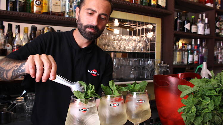 Martini on Tour Plaça del Sol