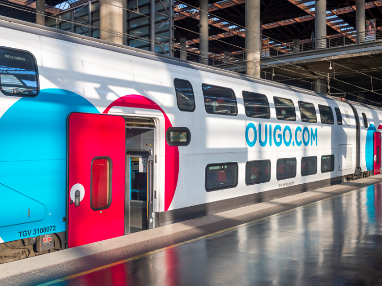 Bitllets de tren a 9 euros per viatjar en alta velocitat a 15 punts de l'Estat, la nova campanya d'Ouigo (fins a esgotar existències)