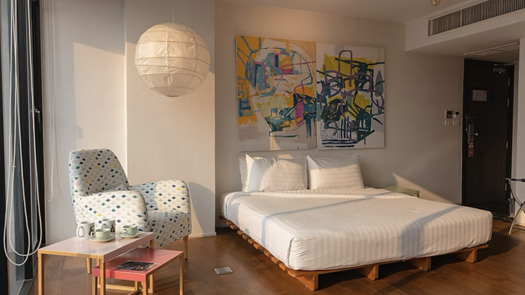 Surreal stays at Art Mai? Gallery Chiang Mai