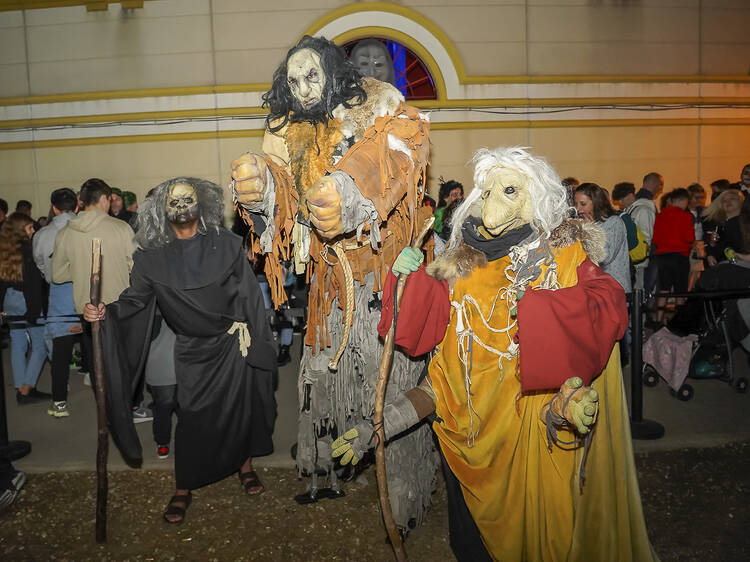 Vuelve el pasaje del terror más largo de Madrid: más de 40 actores, efectos especiales, música en directo y food trucks para pasar un Halloween de película