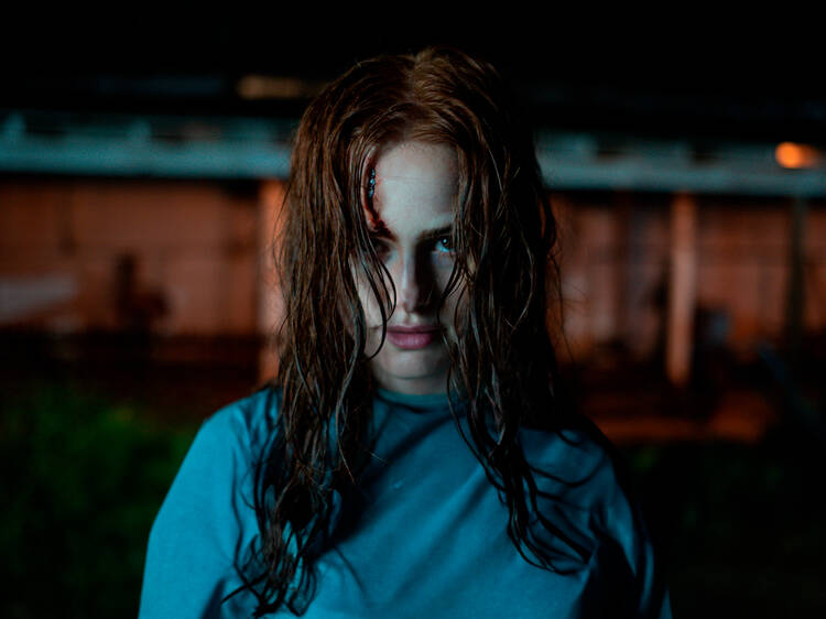 Madelaine Petsch enfrenta sus miedos en Los extraños: capítulo 2