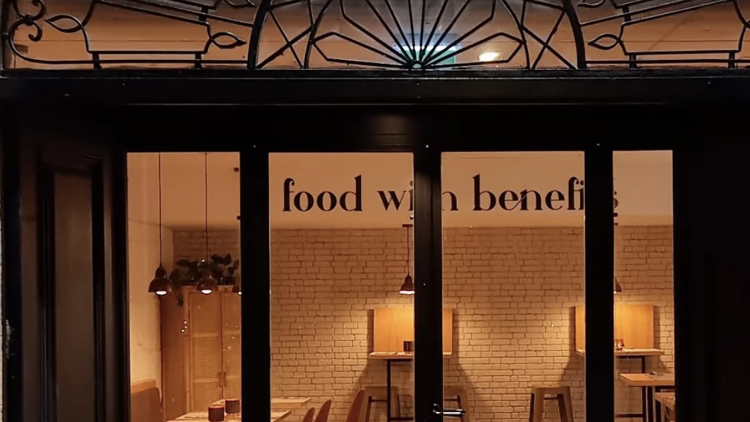 13.00 – Almoce no Terrassa 13.00 – Almoce no Terrassa