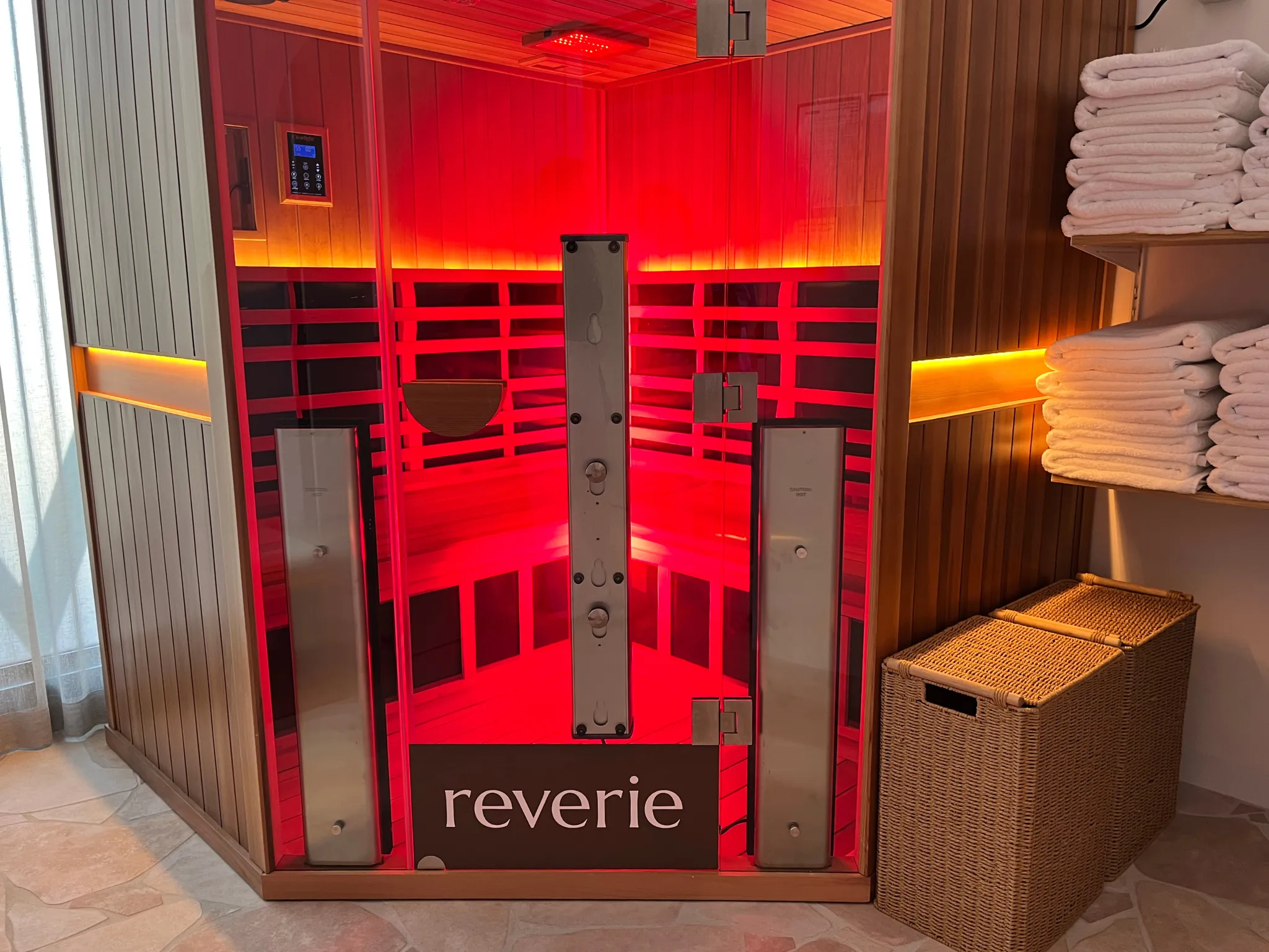 Infrared sauna