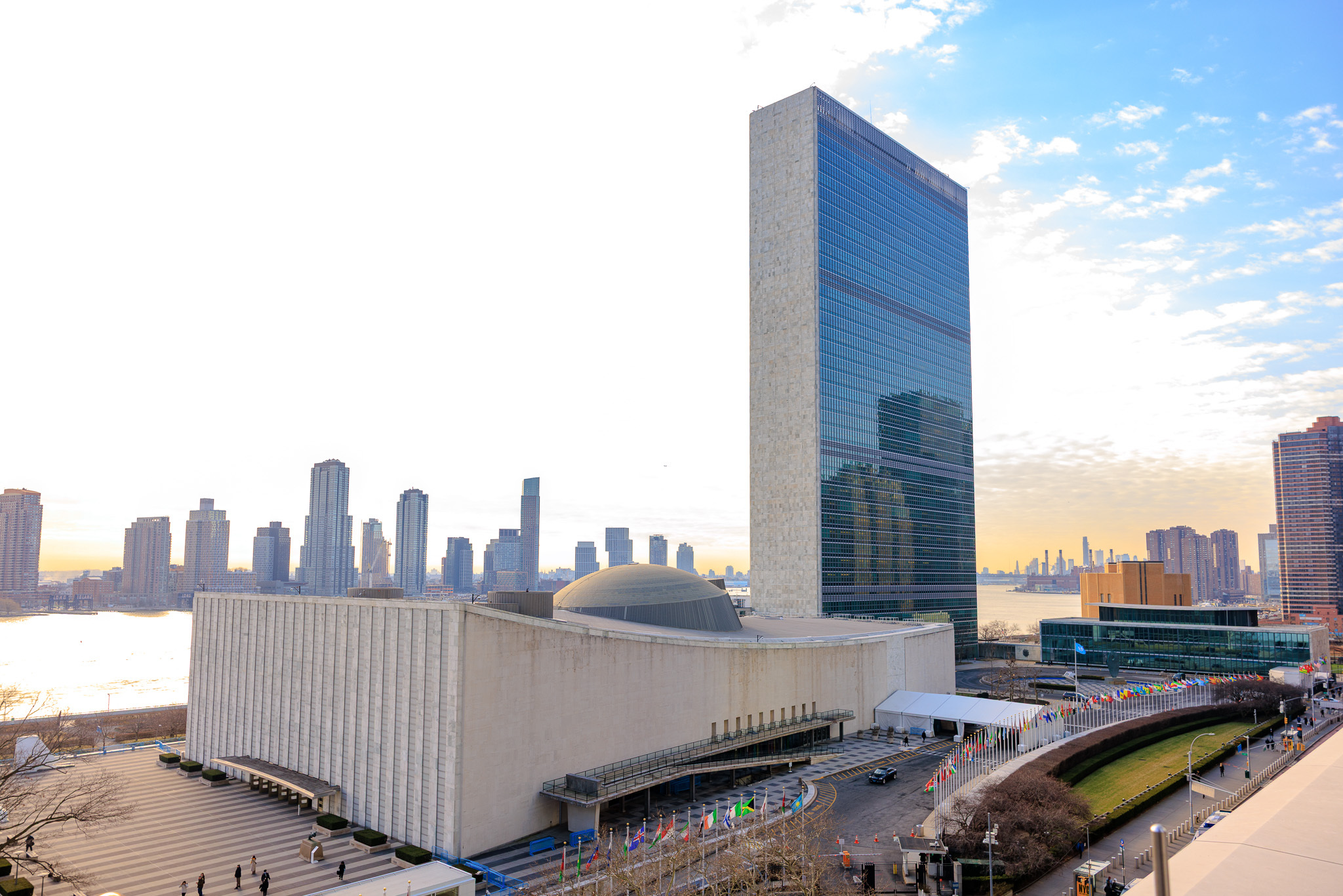 The exterior of the United Nations headquarters in NYC.