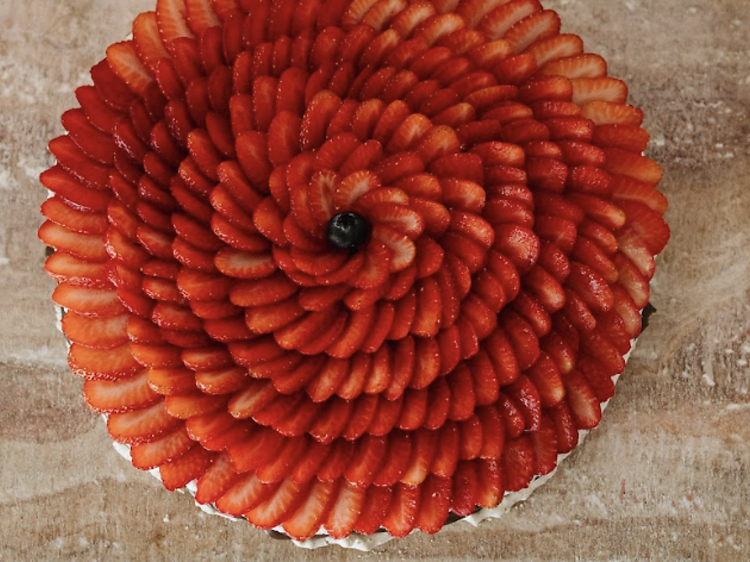 Abre una pastelería especializada en una icónica tarta de receta familiar, el dulce sin gluten que arrasa en el barrio de Salamanca