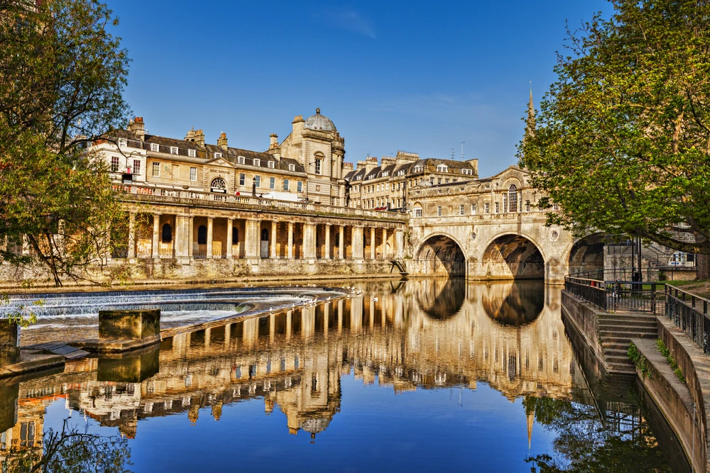 Pulteney Bridge and Weir on the River Avon in Bath